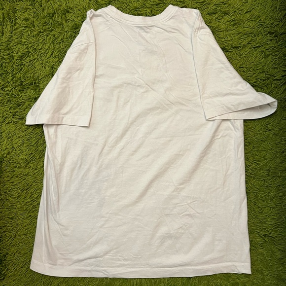 WHITE NIKE TEE - Picture 2 of 8
